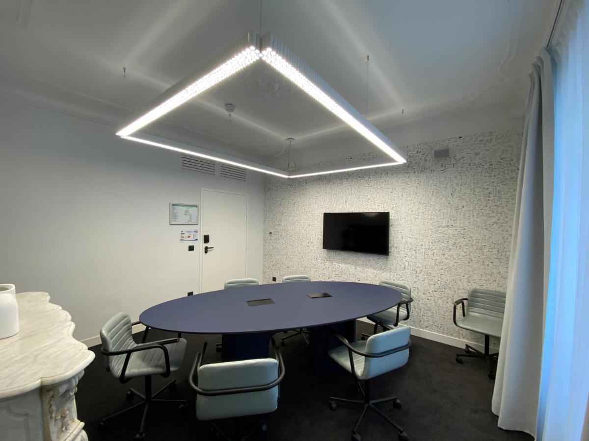 Отель Tribe Paris Batignolles Экстерьер фото