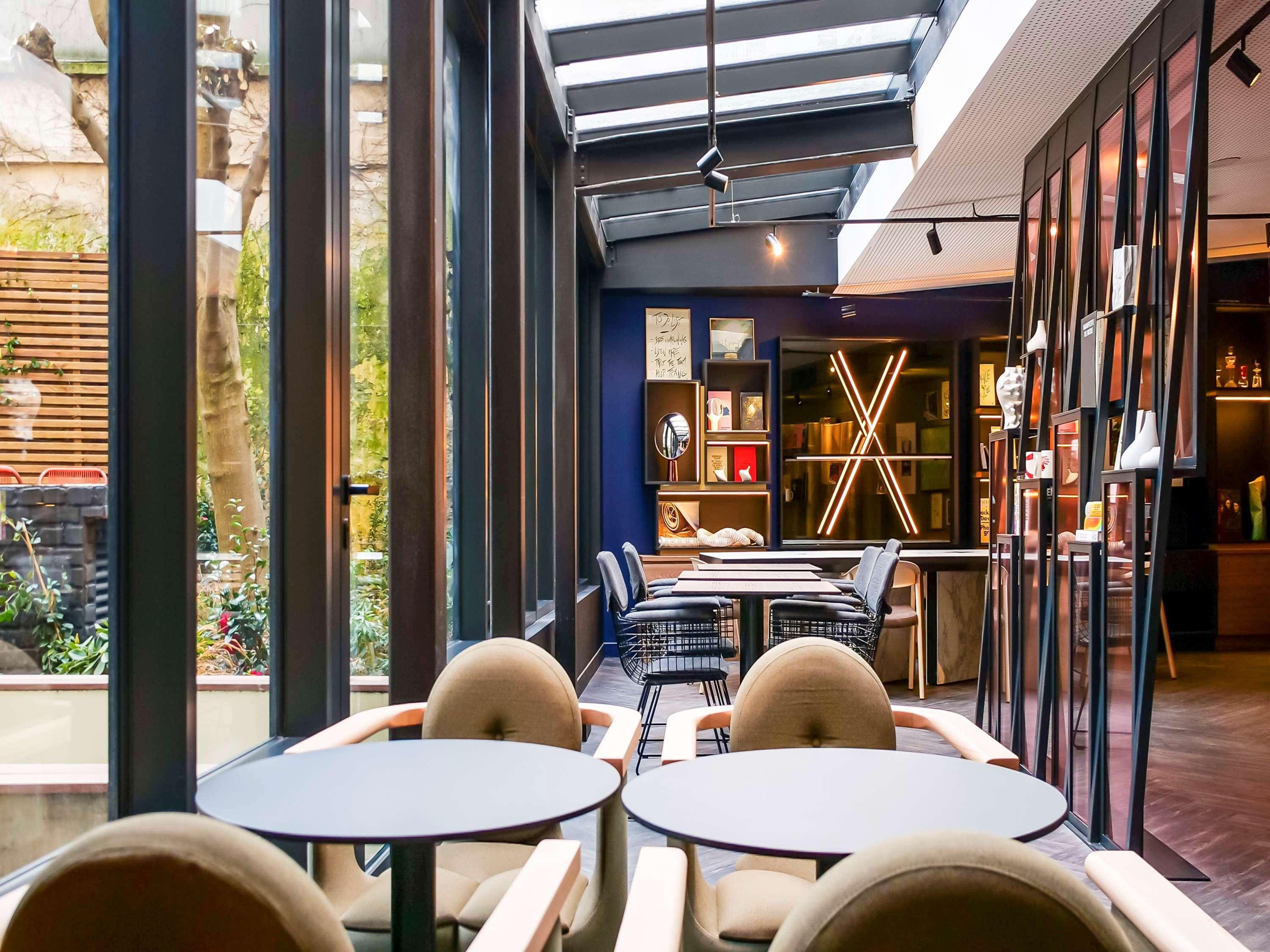 Отель Tribe Paris Batignolles Экстерьер фото