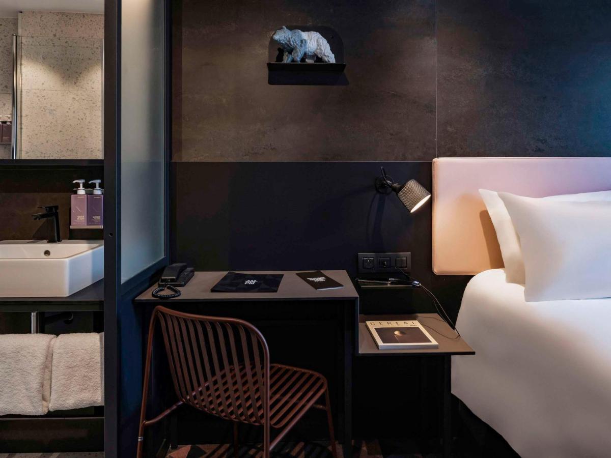 Отель Tribe Paris Batignolles Экстерьер фото